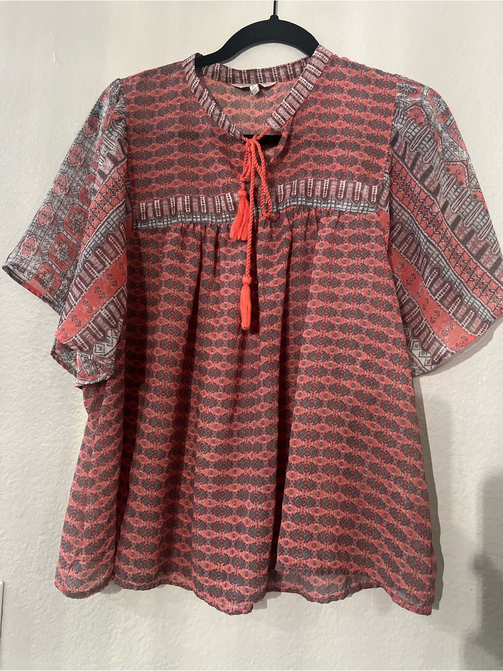 Lucky Brand Women's Coral Patterned Tie-Front Boho Top.Preowned